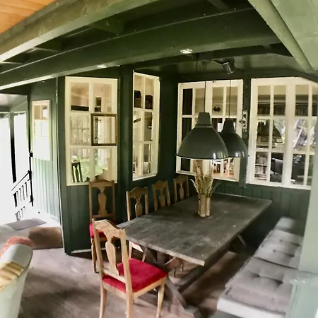 Nest In The Forest With Tree House Bielefeld